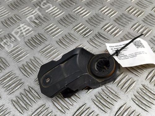 sttte-volvo-v60-ii-225-2018-27795551 main image