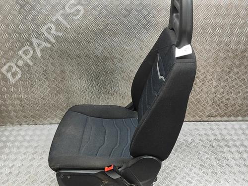 Right front seat IVECO DAILY VI Platform/Chassis 35S18, 35C18, 40C18, 45C18, 50C18, 60C18, 65C18, 70C18 | BP33395380C16 - Image 4