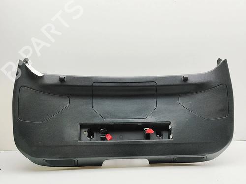 Used Boot lining DS DS 7 Crossback (J4_, JR_, JC_) 2.0 BlueHDi 180 (JJEHZR) (177 hp) 31926481