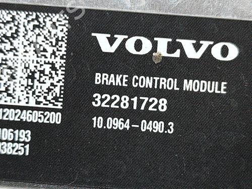 Servo brake VOLVO S60 III (224) T6 Twin Engine AWD | BP27776888M42 - Image 7