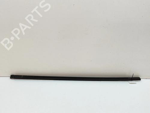 Dørliste TESLA MODEL X (5YJX) P100D AWD | BP28435659C150