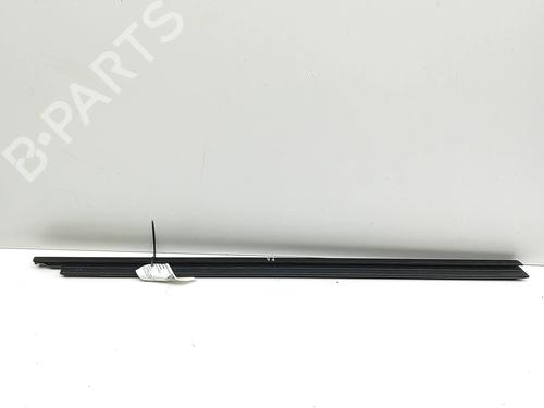 Dørliste Dørliste BMW XM (G09) XM All-wheel Drive (653 hp) 33389122 33389122