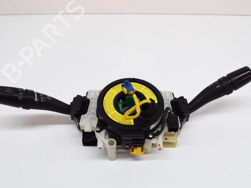 Used Steering column stalk KIA SPORTAGE II (JE_, KM_) 2.0 16V 4WD (141 hp) 10073477