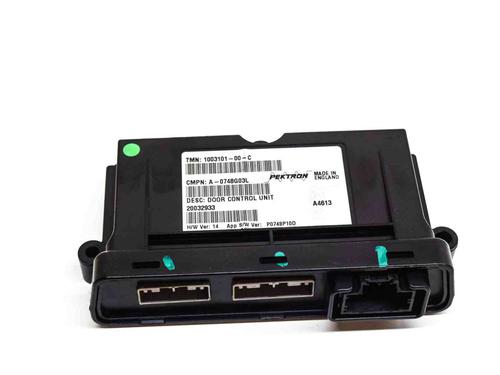 Used Electronic module TESLA MODEL S (5YJS) P85 (421 hp) 6771931