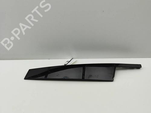 Used Door moulding trim Door moulding trim BMW 3 (G20, G80, G28) 330 e Plug-in-Hybrid (292 hp) 27793866 27793866