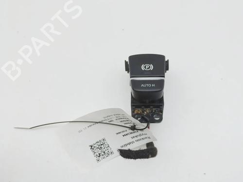 Used Switch Switch BMW 5 (G30, F90) 520 i (184 hp) 39958464 39958464