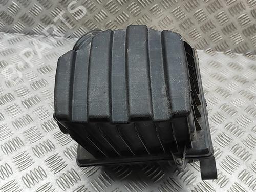 Used Air filter box Air filter box FIAT 500X (334_) 1.6 D Multijet (334AXA1B, 334AXA11) (120 hp) 33847285 33847285