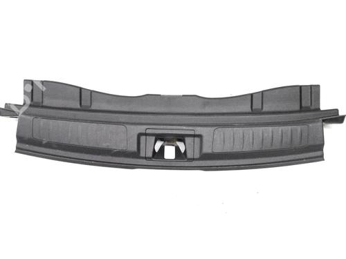 Used Tailgate trim Tailgate trim INFINITI Q30 1.5 D (109 hp) 33353771 33353771