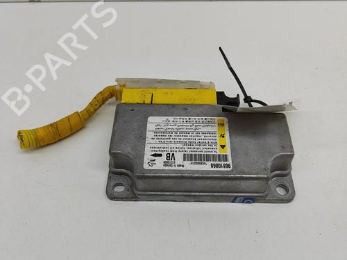 Used ECU airbags CHEVROLET CAPTIVA (C100, C140) 2.4 (140 hp) 25616017
