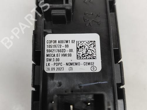 Right front window switch PEUGEOT 2008 II (UD_, US_, UY_, UJ_, UR_, UC_) 1.2 PureTech 130 (USHNS, URHNS) | BP28553188I26 