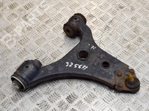 Used Left front suspension arm Left front suspension arm MERCEDES-BENZ B-CLASS Sports Tourer (W245) B 200 TURBO (245.234) (193 hp) 8412651 8412651