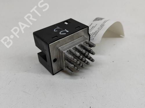 Used Heater resistor KIA SOUL II (PS) EV Electric (110 hp) 26142261