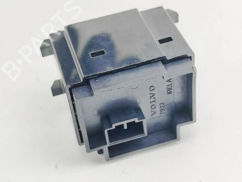 Switch VOLVO C40 (539) Recharge AWD | BP39473333I30 - Image 4