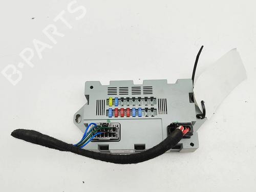 fuse-box-jaguar-xe-x760-2015-32779872 main image
