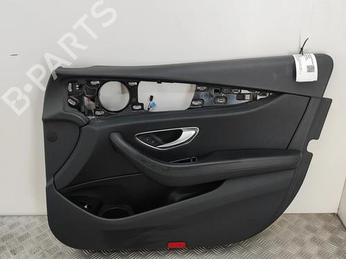 Høyre frontpanel Høyre frontpanel MERCEDES-BENZ E-CLASS (W213) E 300 de 4-matic (213.011) (306 hp) 34282155 34282155