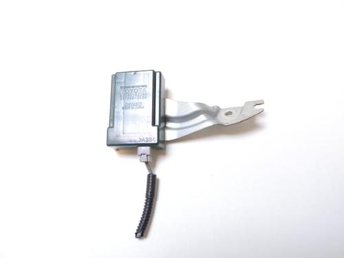 Used Electronic module Electronic module LEXUS IS II (_E2_) 220d (ALE20) (177 hp) 9869553 9869553