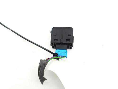 Switch JAGUAR XE (X760) 2.0 D | BP38421835I30 - Image 3
