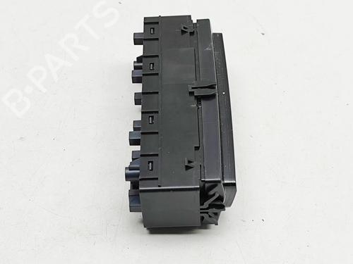Warning switch AUDI Q5 (GUB) 2.0 TDI quattro | BP33732164I22 - Image 4