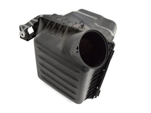 Used Air filter box Air filter box CHRYSLER 300C (LX) 3.0 CRD (239 hp) 33344417 33344417