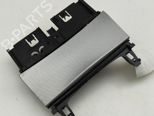 Used Ashtray MERCEDES-BENZ E-CLASS Convertible (A207) E 250 CDI / BlueTEC / d (207.403, 207.404) (204 hp) 27723718