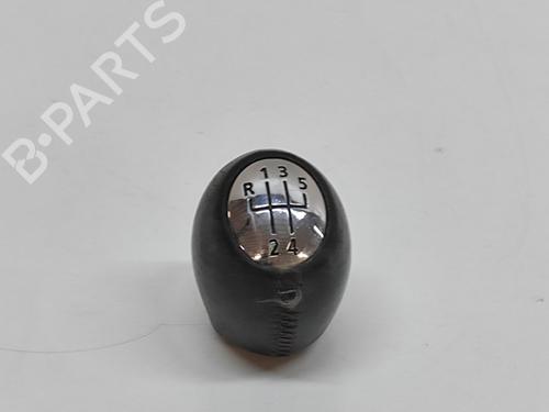 Used Shift knob RENAULT TWINGO II (CN0_) 1.2 16V (75 hp) 28045959