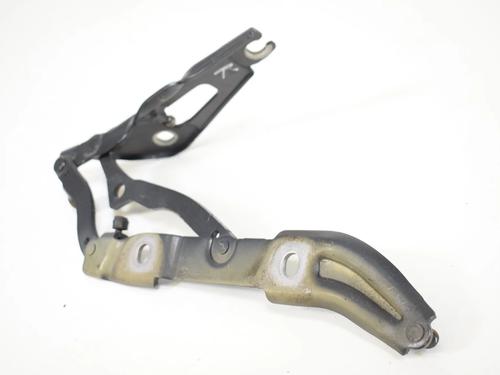 Dørhængsel/Dørbegrænser BMW 3 (E90) 320 d (163 hp) 30256422