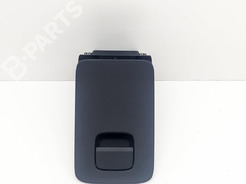 glove-box-volvo-xc90-ii-256-d5-awd-volvo-31366376-2014-7798045 main image