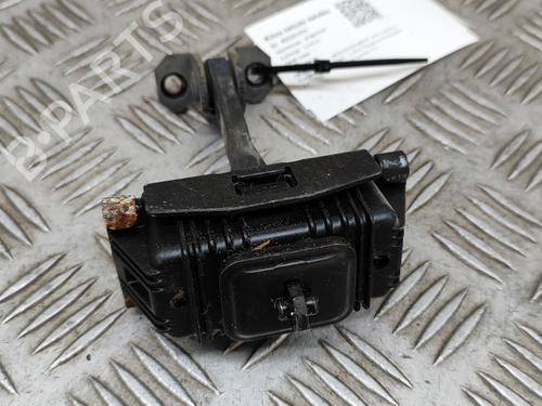 Hinge/Door check strap MERCEDES-BENZ VITO / MIXTO Van (W639) 113 CDI 4x4 (639.601, 639.603, 639.605) | BP27773879C146 