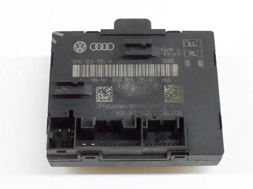 Used Electronic module AUDI Q3 (8UB, 8UG) 2.0 TDI (140 hp) 13516275