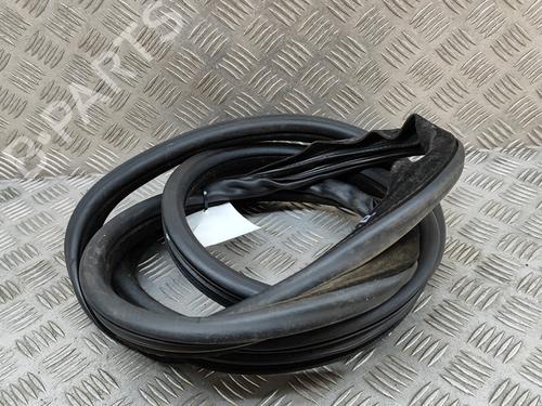 Rubber door seal LAND ROVER RANGE ROVER EVOQUE (L538) 2.2 D 4x4 | BP18036823C142 