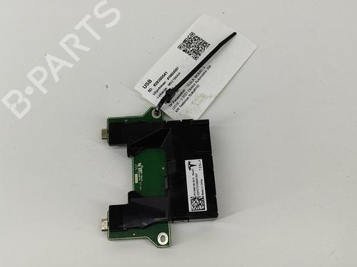 Elektronisk modul TESLA MODEL 3 (5YJ3) EV AWD | BP28554527M83