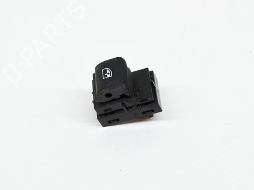 Used Left front window switch BMW X3 (G01, F97, G08) xDrive 20 d (190 hp) 7800622