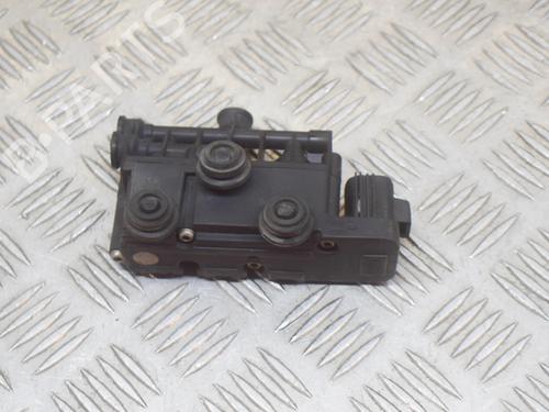 control-unit-land-rover-discovery-iv-l319-30-sdv6-4x4-rvh000095-2009-2010-2011-2012-2013-2014-2015-2016-2017-2018-8839810 main image
