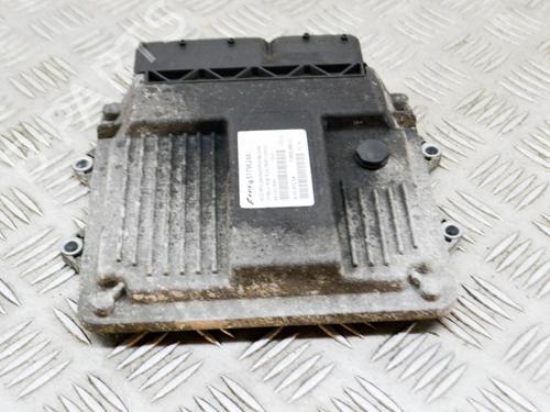Used Engine control unit (ECU) FIAT DOBLO Box Body/MPV (223_) 1.3 D Multijet (75 hp) 10368561