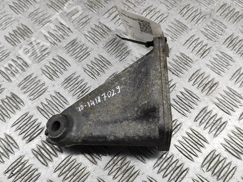 engine-mount-vw-passat-b7-362-2010-2011-2012-2013-2014-2015-2016-33379477 main image
