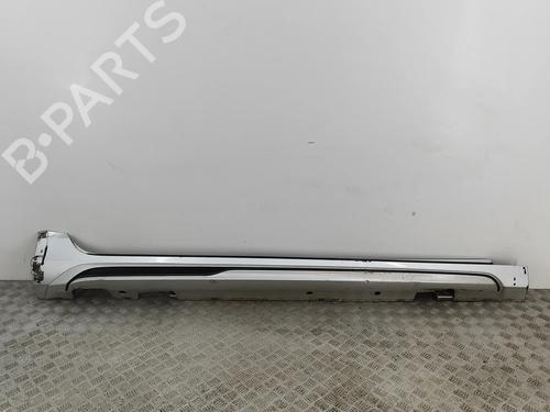 Højre sidekjole Højre sidekjole VOLVO V60 I Cross Country (157) D4 (190 hp) 33882500 33882500