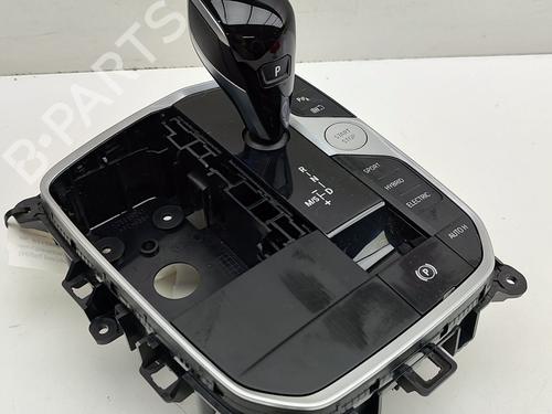 Used Gear lever BMW 3 (G20, G80, G28) 330 e Plug-in-Hybrid (292 hp) 27797541