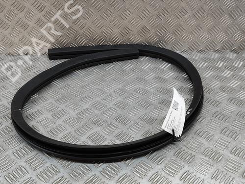 Used Rubber door seal JAGUAR F-TYPE Coupe (X152) 3.0 SCV6 (340 hp) 22998350