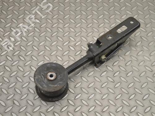 Used Engine mount SUZUKI SX4 S-Cross (JY) 1.4 Hybrid (Mild Hybrid) AllGrip (AKK 414) (129 hp) 30239921