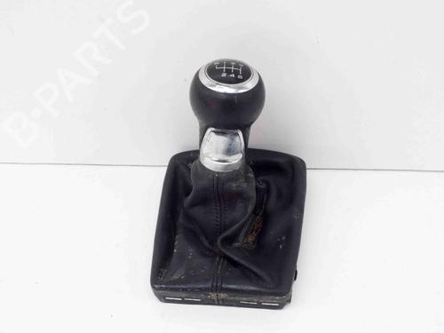 Used Shift knob AUDI A5 (8T3) 2.0 TDI (177 hp) 14635692