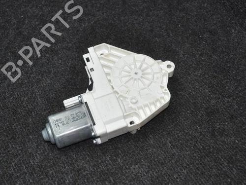 Used Left front window motor Left front window motor SKODA YETI (5L) 1.6 TDI (105 hp) 6728181 6728181