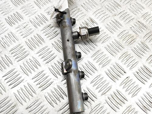 Injection rail VW PASSAT B7 (362) 1.6 TDI | BP25380751M98 - Image 2