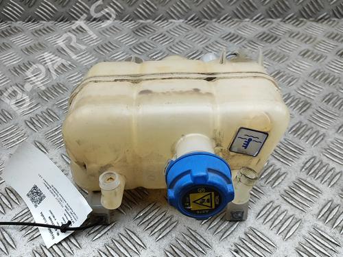 Used Expansion tank Expansion tank 38875295 38875295