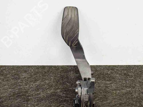Used Pedal NISSAN QASHQAI II (J11, J11_) 1.2 DIG-T (115 hp) 6744931