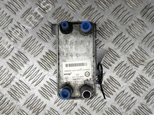Used Oil radiator MERCEDES-BENZ S-CLASS (W222, V222, X222) S 300 BlueTEC Hybrid / h (222.004, 222.104) (204 hp) 17015368