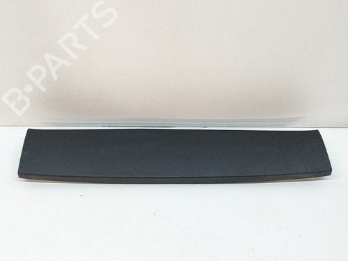 Used Boot lining BMW X5 (G05, F95) xDrive 45 e Plug-in-Hybrid (286 hp) 19744043