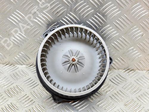 Used Heater blower motor MITSUBISHI PAJERO III (V7_W, V6_W) 2.5 TDi (V64W, V74W) (115 hp) 8842755