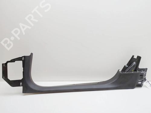 Used Right sideskirt Right sideskirt 38730799 38730799