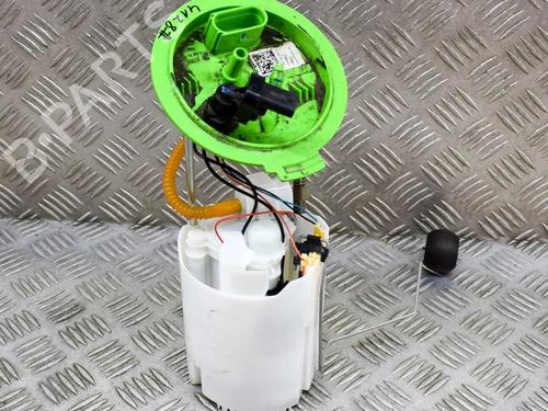 Used Fuel pump Fuel pump AUDI A3 Sportback (8VA, 8VF) 1.4 TFSI e-tron (150 hp) 15681048 15681048