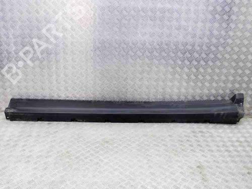 Used Left sideskirt MASERATI LEVANTE SUV (M161) 3.0 Q4 (350 hp) 15376190